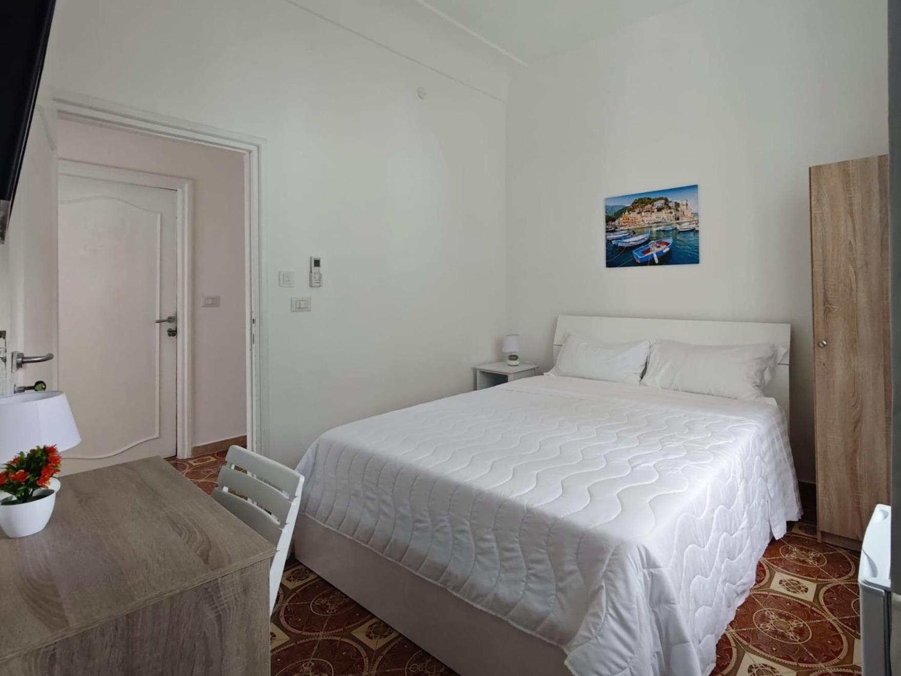 Отель Casa Ferraro Marina Grande  Экстерьер фото